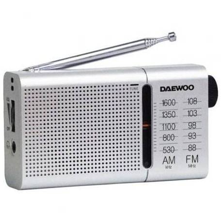 RADIO PORTÁTIL DAEWOO DW1037/ A PILAS/ PLATEADA